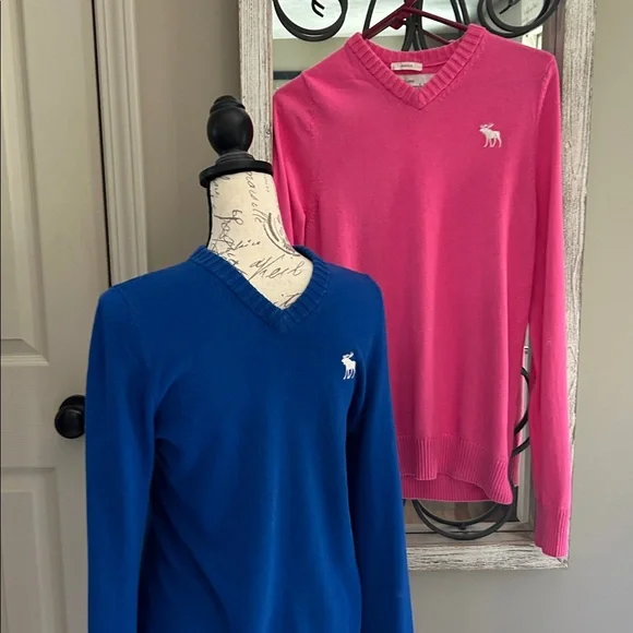 Abercrombie & Fitch Pink Sweater - Picture 1 of 6